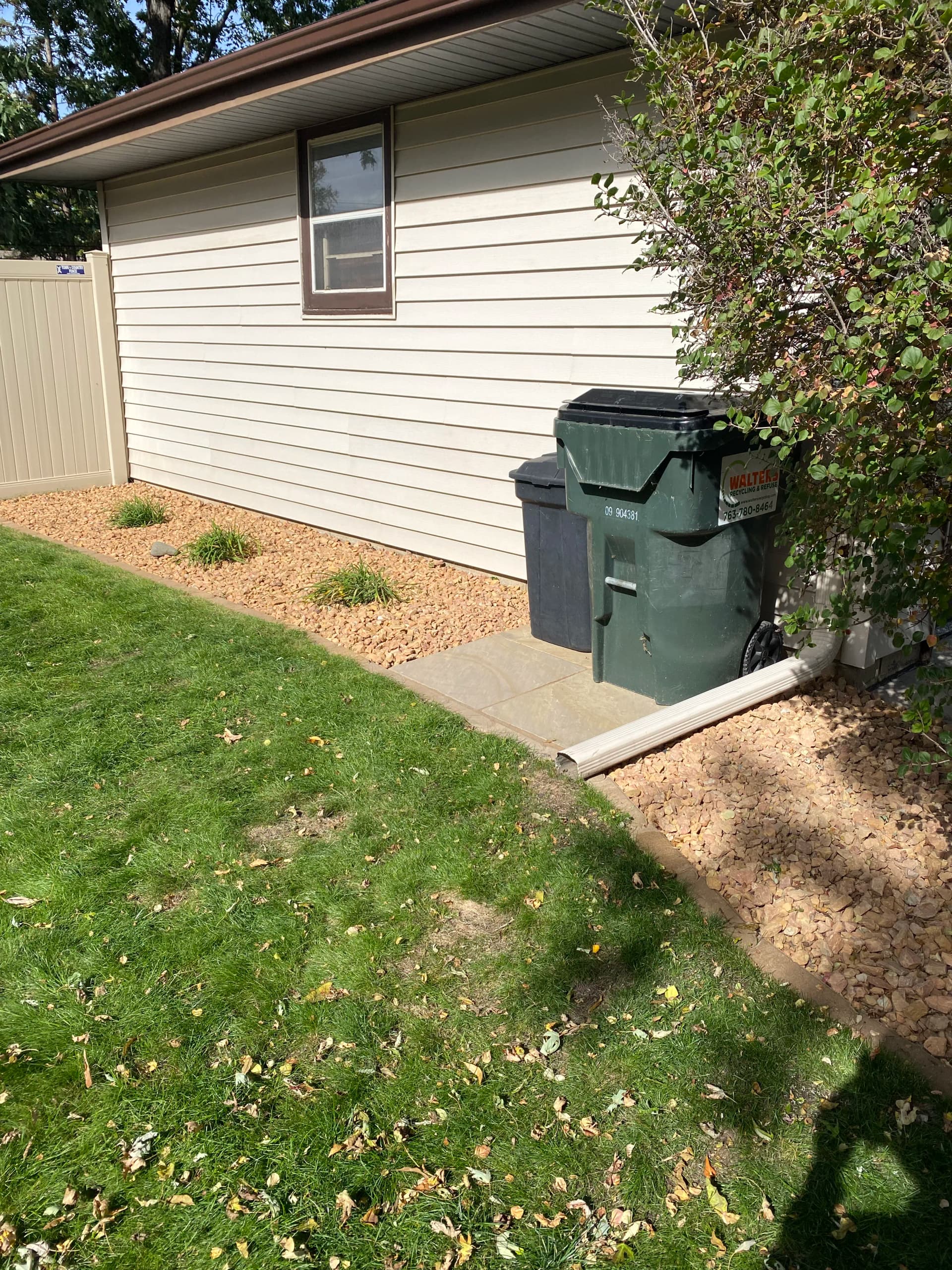 Gallery photos for Full Landscape Overhaul Turns a Weedy Mess Into Clean Curb Appeal: Image #3