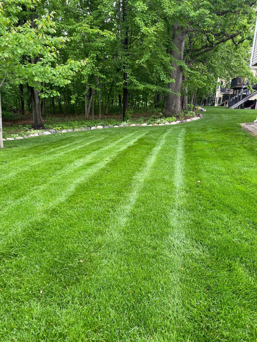 About Cutting Edge Lawn and Landscape LLC
